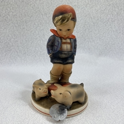 M.I. Hummel 66 Farm Boy, Bö 3/79 Tmk 5