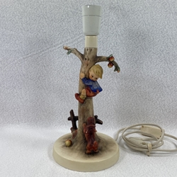 M.I. Hummel 44/A Culprits, Table Lamp, Tmk 5