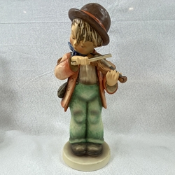 M.I. Hummel 2/III Little Fiddler, Tmk 8