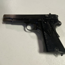 F.B. Radom, Poland, WWII Nazi Occupied F.B. Radom VIS Model P.35 (p) 9mm, J7074